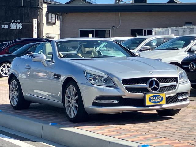 SLK SLK200ブルーエフィシェンシー 純正ナビ・テレビ・電動オープン・パドルシフト・パワーシートメモリー付・純正アルミ・シートヒーター・コンビハンドル・キーレス・電動格納ミラー・ETC(2枚目)