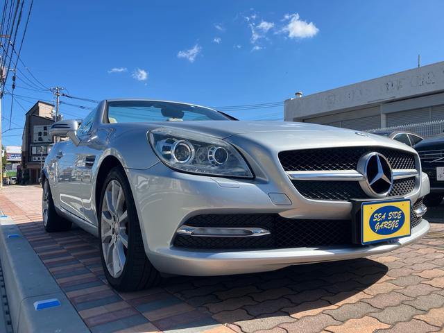 SLK SLK200ブルーエフィシェンシー 純正ナビ・テレビ・電動オープン・パドルシフト・パワーシートメモリー付・純正アルミ・シートヒーター・コンビハンドル・キーレス・電動格納ミラー・ETC(8枚目)
