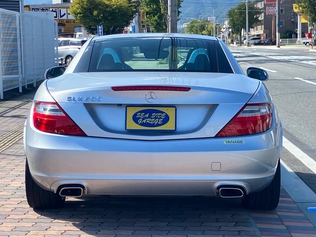 SLK SLK200ブルーエフィシェンシー 純正ナビ・テレビ・電動オープン・パドルシフト・パワーシートメモリー付・純正アルミ・シートヒーター・コンビハンドル・キーレス・電動格納ミラー・ETC(23枚目)