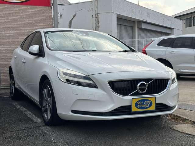 Ｖ４０ Ｄ４　モメンタム　ディーゼルターボ・ブレーキサポート・純正ナビ・フルセグ・バックカメラ・パドルシフト・ＥＴＣ・ＬＥＤ・純正アルミ・スマートキー・プッシュスタート・クルコン（3枚目）