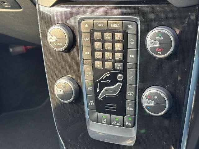 Ｖ４０ Ｄ４　モメンタム　ディーゼルターボ・ブレーキサポート・純正ナビ・フルセグ・バックカメラ・パドルシフト・ＥＴＣ・ＬＥＤ・純正アルミ・スマートキー・プッシュスタート・クルコン（29枚目）