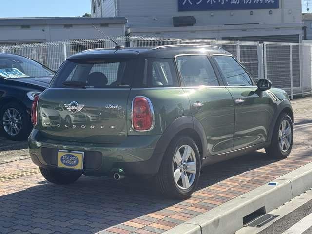 ＭＩＮＩ クーパーＤ　クロスオーバー　ＨＤＤナビ・バックカメラ・キーレス・プッシュスタート・ＨＩＤ・純正アルミ・ルーフレール（9枚目）
