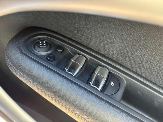 ＭＩＮＩ クーパーＤ　クロスオーバー　ＨＤＤナビ・バックカメラ・キーレス・プッシュスタート・ＨＩＤ・純正アルミ・ルーフレール（36枚目）