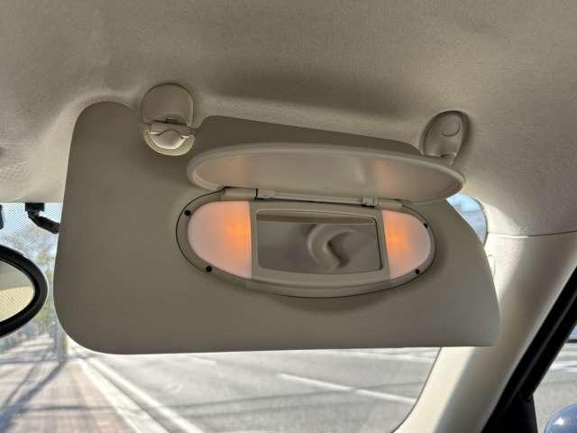 ＭＩＮＩ クーパーＤ　クロスオーバー　ＨＤＤナビ・バックカメラ・キーレス・プッシュスタート・ＨＩＤ・純正アルミ・ルーフレール（45枚目）