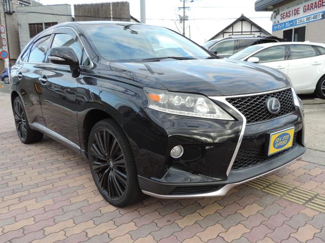 ＲＸ ＲＸ４５０ｈ　バージョンＬ　純正ナビ　フルセグ　社外アルミ　サンルーフ　スマートキー　プッシュスタート　ＥＴＣ　革シート　シートヒーター　パワーシート　バックカメラ　Ｂｌｕｅｔｏｏｔｈ　クリアランスソナー（3枚目）