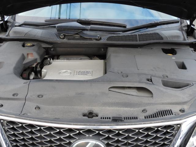 ＲＸ ＲＸ４５０ｈ　バージョンＬ　純正ナビ　フルセグ　社外アルミ　サンルーフ　スマートキー　プッシュスタート　ＥＴＣ　革シート　シートヒーター　パワーシート　バックカメラ　Ｂｌｕｅｔｏｏｔｈ　クリアランスソナー（12枚目）