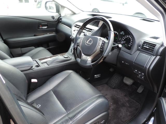 ＲＸ ＲＸ４５０ｈ　バージョンＬ　純正ナビ　フルセグ　社外アルミ　サンルーフ　スマートキー　プッシュスタート　ＥＴＣ　革シート　シートヒーター　パワーシート　バックカメラ　Ｂｌｕｅｔｏｏｔｈ　クリアランスソナー（14枚目）