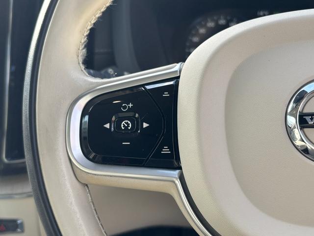 ＸＣ６０ Ｄ４　ＡＷＤ　インスクリプション　ディーゼルターボ　４ＷＤ　ブレーキサポート　センターディスプレイ　純正ナビ　フルセグテレビ　スマートキー　３６０°アラウンドビュー　純正アルミ　革／電動シート（32枚目）