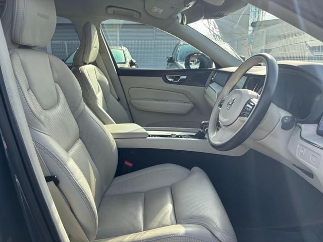 ＸＣ６０ Ｄ４　ＡＷＤ　インスクリプション　ディーゼルターボ　４ＷＤ　ブレーキサポート　センターディスプレイ　純正ナビ　フルセグテレビ　スマートキー　３６０°アラウンドビュー　純正アルミ　革／電動シート（50枚目）