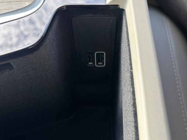 ＸＣ６０ Ｄ４　ＡＷＤ　インスクリプション　ディーゼルターボ　４ＷＤ　ブレーキサポート　センターディスプレイ　純正ナビ　フルセグテレビ　スマートキー　３６０°アラウンドビュー　純正アルミ　革／電動シート（60枚目）