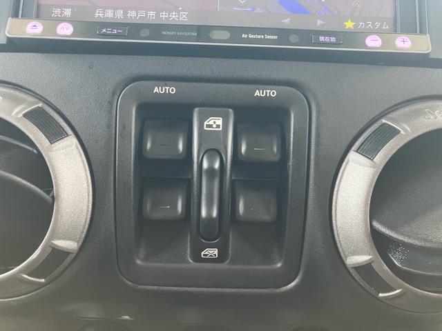 ジープ・ラングラーアンリミテッド スポーツ　リフトアップ　バンパーガード　新品スタットレスタイヤ付　新品チェーン　純正アルミ　電動ウインチ　ＲＯＵＧＨ　ＣＯＵＮＴＲＹサスペンション　オーバーフェンダー　ＬＥＤライト　ＥＴＣ（51枚目）