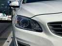 Ｖ６０ Ｄ４　ＳＥ　レザーパッケージ・純正ナビ・テレビ・レーダークルーズ・ドライブレコーダー・スマートキー・バックカメラ・シートヒーター・本革シート・パワーシート（6枚目）