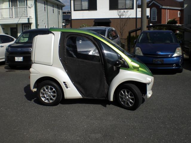 トヨタ コムス（4枚目）