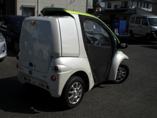 トヨタ コムス（5枚目）