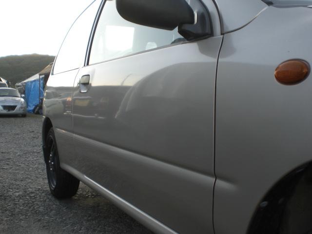 ヴィヴィオ ｅｆ－ｓ　５速　３ドア　走行３５０００ｋｍ　禁煙車（4枚目）
