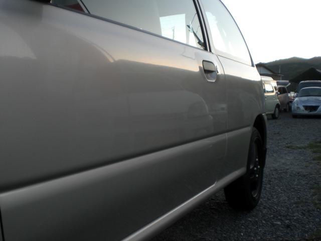 ヴィヴィオ ｅｆ－ｓ　５速　３ドア　走行３５０００ｋｍ　禁煙車（5枚目）