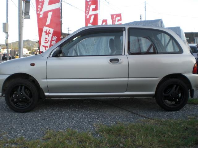 ヴィヴィオ ｅｆ－ｓ　５速　３ドア　走行３５０００ｋｍ　禁煙車（9枚目）