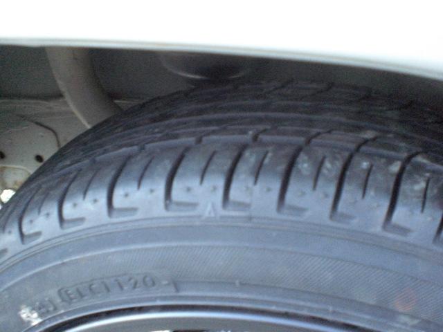 ヴィヴィオ ｅｆ－ｓ　５速　３ドア　走行３５０００ｋｍ　禁煙車（18枚目）