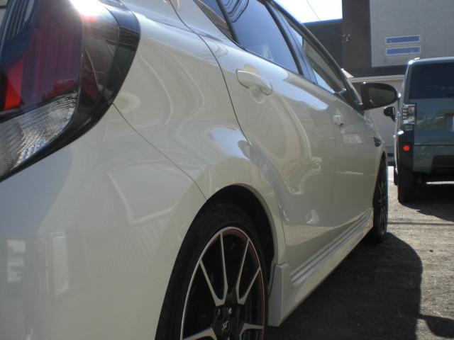 アクア G G’s 純正SDナビ GS専用エアロ 衝突安全ボディー ハーフレザーシート プッシュスタート 車内足元ブルーライト 社外センター出しWマフラー(7枚目)