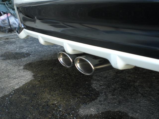 アクア G G’s 純正SDナビ GS専用エアロ 衝突安全ボディー ハーフレザーシート プッシュスタート 車内足元ブルーライト 社外センター出しWマフラー(16枚目)