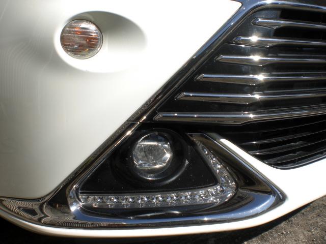 アクア G G’s 純正SDナビ GS専用エアロ 衝突安全ボディー ハーフレザーシート プッシュスタート 車内足元ブルーライト 社外センター出しWマフラー(23枚目)