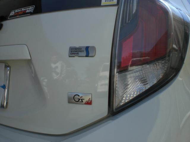 アクア G G’s 純正SDナビ GS専用エアロ 衝突安全ボディー ハーフレザーシート プッシュスタート 車内足元ブルーライト 社外センター出しWマフラー(29枚目)