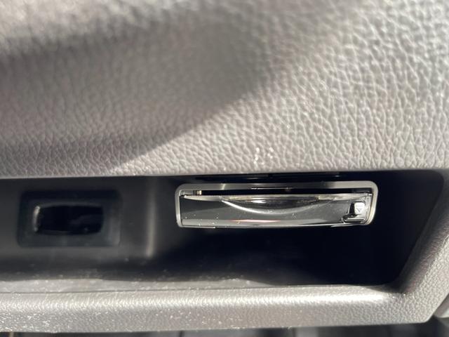 デイズルークス ハイウェイスター　Ｘ　Ｖセレクション　レーダーブレーキサポート　両側パワースライドドア　ハーフレザーシート　ナビ　地デジ　アラウンドビューモニター（12枚目）