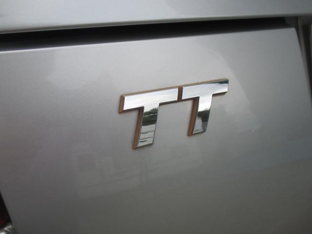 TTクーペ 1.8T 6速ティプトロニック  ハーフレザーシート  ヘッドライト交換済み  液晶ドット欠けなし  禁煙車(24枚目)