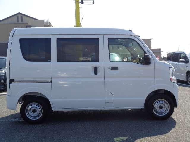 日産 ＮＶ１００クリッパーバン