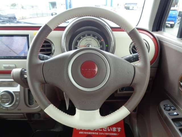 X 1年保証付 ワンオーナー 禁煙車 社外SDフルセグナビ DVD再生 Bluetooth Bカメラ レザーシート AUTOエアコン電動格納ミラー HID 走行59000Km(50枚目)
