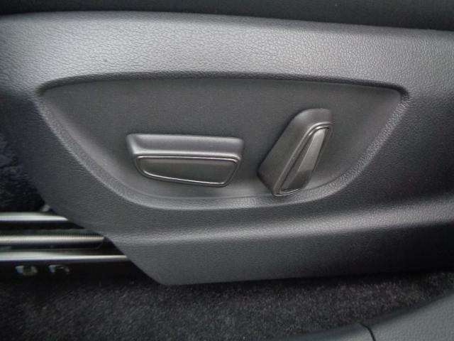 TOYOTA CROWN CROSSOVER G LEATHER PACKAGE