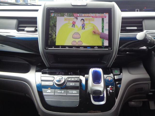 フリードハイブリッド ハイブリッド・モデューロＸ　ホンダセンシング　純正９インチフルセグナビ　ＤＶＤ　ＢＴ　Ｃａｒｐｌａｙ　バックカメラ　両側パワスラ　ＥＴＣ　前後ドラレコ　ハーフレザー　ホンダセンシング　専用シート・ＡＷ　ＬＥＤヘッドレーダークルーズ（38枚目）