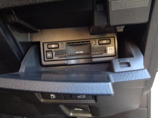 ES ES300h バージョンL 純正フルセグナビ BT サンルーフ 全方位カメラ デジタルインナーミラー 置くだけ充電 前後ドラレコ 3眼LEDオートヘッド PCS BSM シートヒーター ステアリングヒーター ベンチレーション(38枚目)