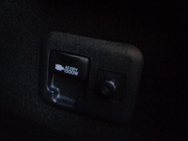 ES ES300h バージョンL 純正フルセグナビ BT サンルーフ 全方位カメラ デジタルインナーミラー 置くだけ充電 前後ドラレコ 3眼LEDオートヘッド PCS BSM シートヒーター ステアリングヒーター ベンチレーション(70枚目)