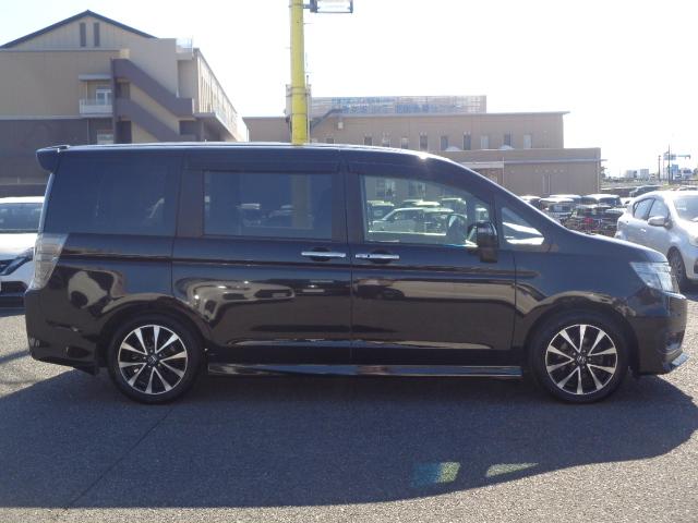 ステップワゴンスパーダ Z クールスピリット ワンオーナー 純正9インチフルセグナビ BT DVD バックカメラ 両側パワスラ ETC クルーズコントロール ハーフレザー パドルシフト オートライト 純正AW ステリモ スマートキー(7枚目)