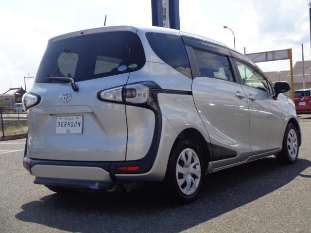 シエンタ X 車イス仕様 車イス電動固定装置 セーフティベルト 純正地デジナビ BT バックカメラ パワスラ キーレス リアシート外し(シート有り) ドラレコ(8枚目)