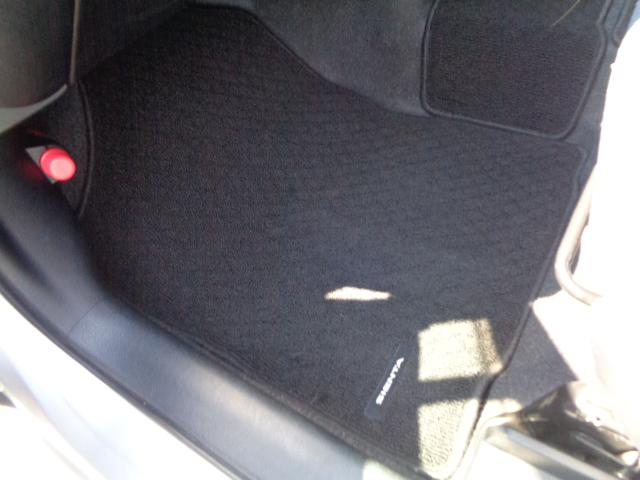 シエンタ X 車イス仕様 車イス電動固定装置 セーフティベルト 純正地デジナビ BT バックカメラ パワスラ キーレス リアシート外し(シート有り) ドラレコ(33枚目)