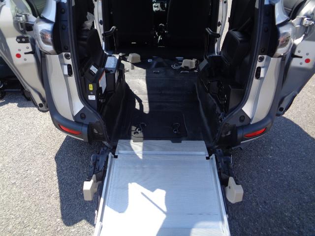シエンタ X 車イス仕様 車イス電動固定装置 セーフティベルト 純正地デジナビ BT バックカメラ パワスラ キーレス リアシート外し(シート有り) ドラレコ(48枚目)
