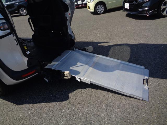 シエンタ X 車イス仕様 車イス電動固定装置 セーフティベルト 純正地デジナビ BT バックカメラ パワスラ キーレス リアシート外し(シート有り) ドラレコ(50枚目)