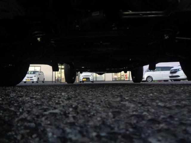 キャリイトラック KCエアコン・パワステ 届出済未使用車 4WD AT キーレス 衝突軽減ブレーキ パーキングソナー オートライト AC PW 車線逸脱防止 アイドリングストップ 純正オーディオ(13枚目)