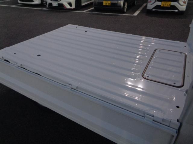 キャリイトラック KCエアコン・パワステ 届出済未使用車 4WD AT キーレス 衝突軽減ブレーキ パーキングソナー オートライト AC PW 車線逸脱防止 アイドリングストップ 純正オーディオ(24枚目)