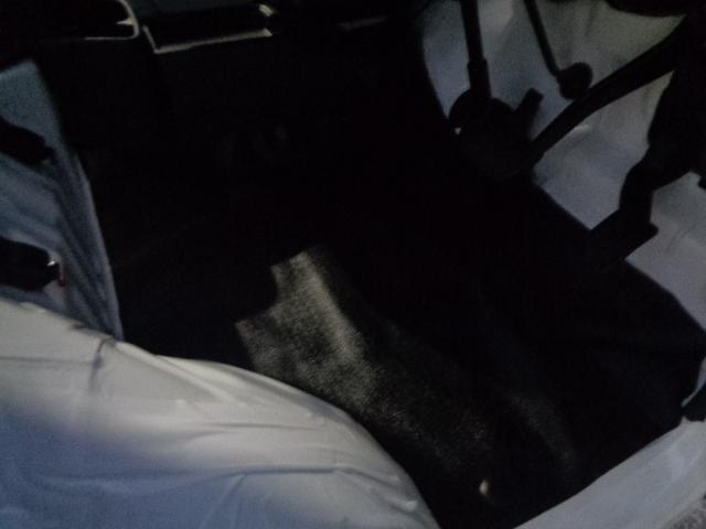 キャリイトラック KCエアコン・パワステ 届出済未使用車 4WD AT キーレス 衝突軽減ブレーキ パーキングソナー オートライト AC PW 車線逸脱防止 アイドリングストップ 純正オーディオ(31枚目)