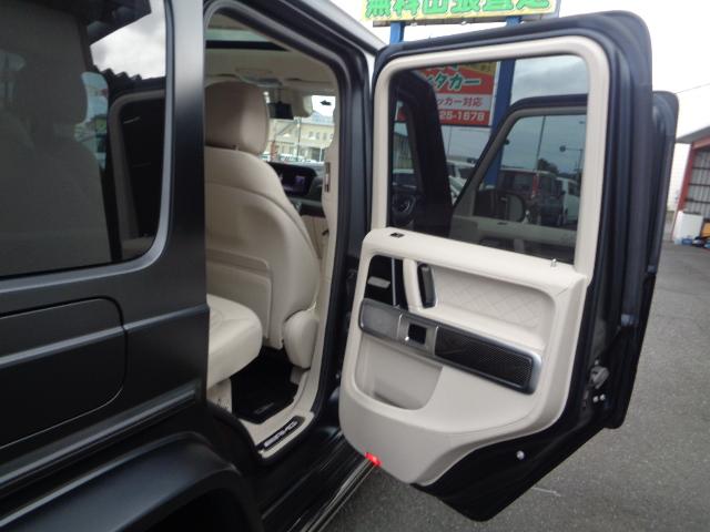 Gクラス G63 マットブラック 純正ナビ BT 全方位カメラ メモリーツキパワーシート シートヒーター ベンチレーション サンルーフ ETC ブルメスターサウンド 本革シート 電動パーキング(42枚目)