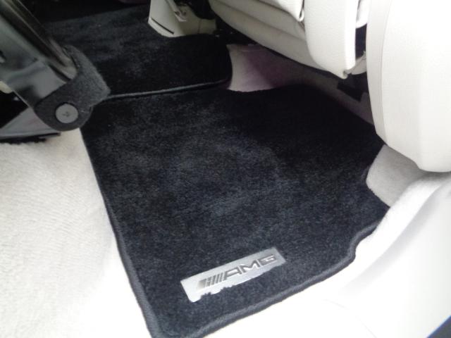 Gクラス G63 マットブラック 純正ナビ BT 全方位カメラ メモリーツキパワーシート シートヒーター ベンチレーション サンルーフ ETC ブルメスターサウンド 本革シート 電動パーキング(45枚目)