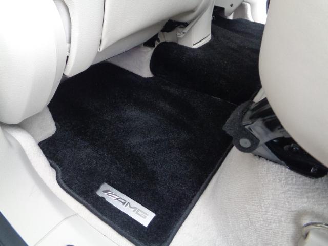 Gクラス G63 マットブラック 純正ナビ BT 全方位カメラ メモリーツキパワーシート シートヒーター ベンチレーション サンルーフ ETC ブルメスターサウンド 本革シート 電動パーキング(48枚目)