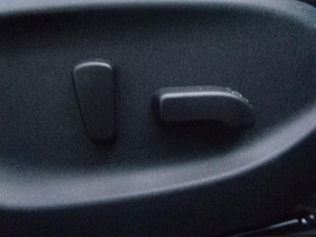 スカイライン 350GT ハイブリッド 純正フルセグナビ DVD BT バックカメラ クルーズコントロール ハーフレザー パワーシート ビルトインETC オートLEDヘッド スマートキー LEDフォグプッシュスタート ステリモ(28枚目)