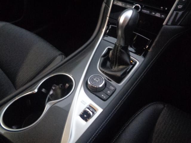 スカイライン 350GT ハイブリッド 純正フルセグナビ DVD BT バックカメラ クルーズコントロール ハーフレザー パワーシート ビルトインETC オートLEDヘッド スマートキー LEDフォグプッシュスタート ステリモ(39枚目)