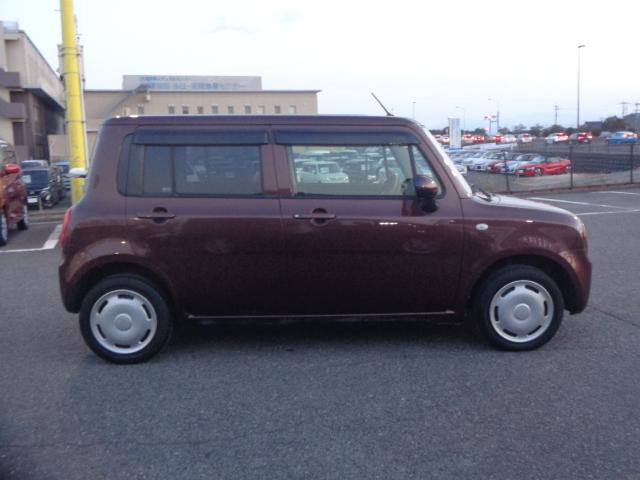 アルトラパン Ｇ　フルセグナビ　ＤＶＤ　Ｂｌｕｅｔｏｏｔｈ　スマートキー　プッシュスタート　ＥＴＣ　ユーザー下取り車（7枚目）