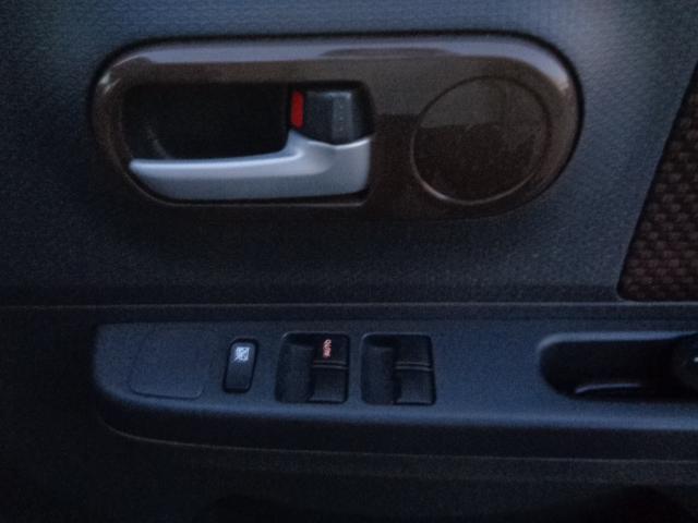 アルトラパン Ｇ　フルセグナビ　ＤＶＤ　Ｂｌｕｅｔｏｏｔｈ　スマートキー　プッシュスタート　ＥＴＣ　ユーザー下取り車（15枚目）