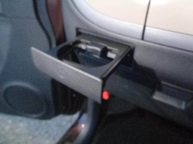 アルトラパン Ｇ　フルセグナビ　ＤＶＤ　Ｂｌｕｅｔｏｏｔｈ　スマートキー　プッシュスタート　ＥＴＣ　ユーザー下取り車（37枚目）